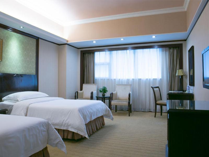 Vienna Hotel Shenzhen Fuhua Road Exterior photo