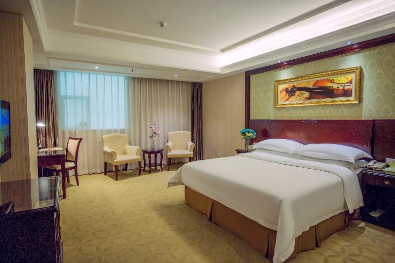 Vienna Hotel Shenzhen Fuhua Road Exterior photo