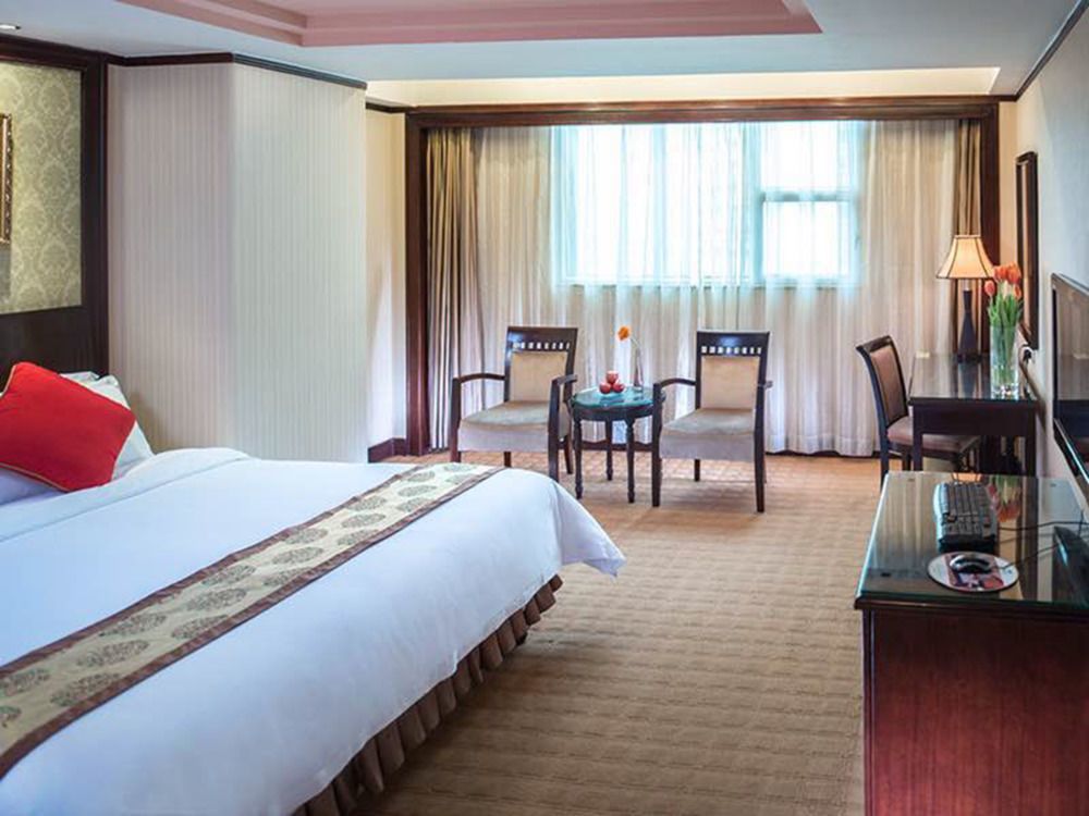 Vienna Hotel Shenzhen Fuhua Road Exterior photo