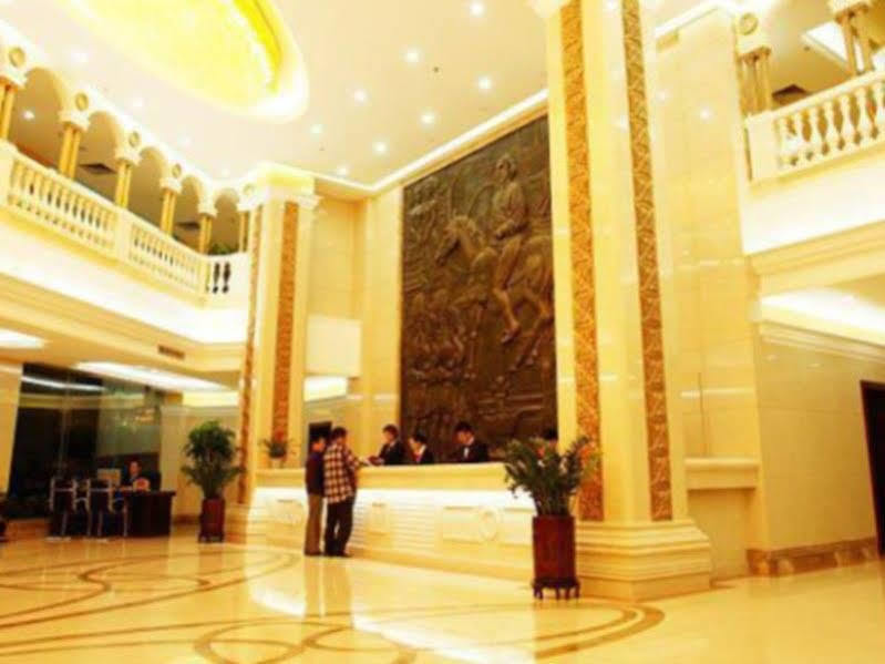 Vienna Hotel Shenzhen Fuhua Road Exterior photo